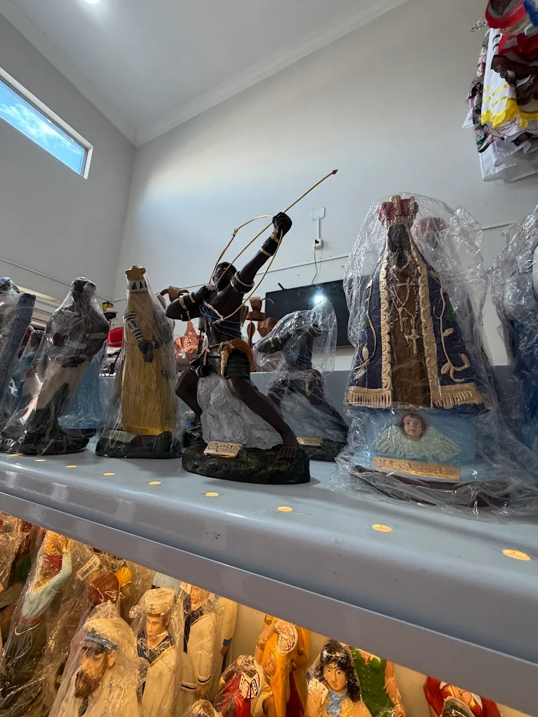 Artigos religiosos da loja da Ogum Ye em Uberaba 1